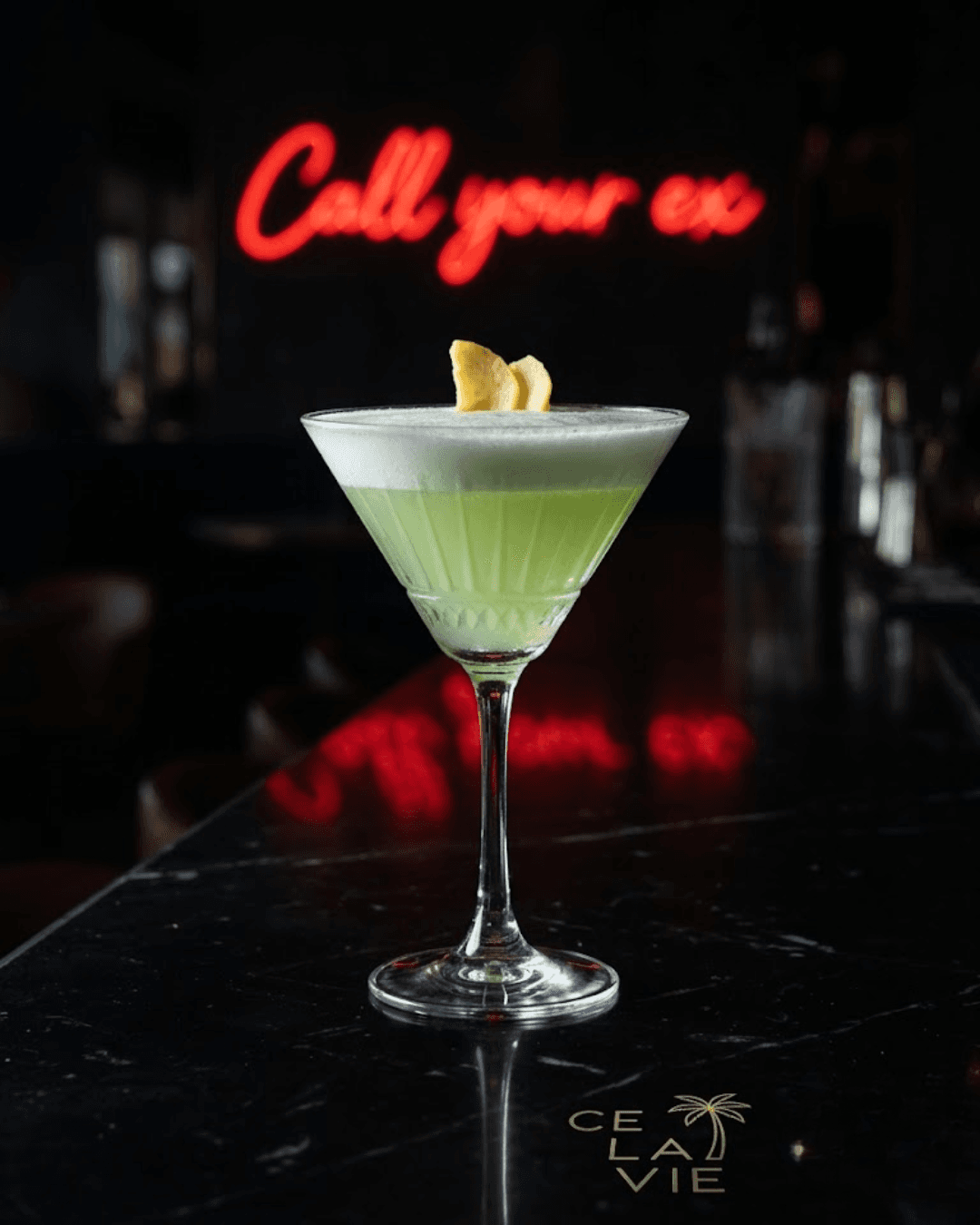Top 5 cocktailuri signature din Mamaia Nord (vara 2026)